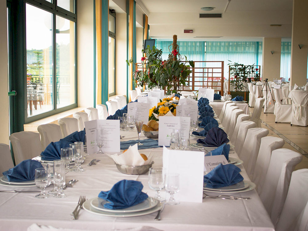 Hotel Ristorante Il Grillo Acquaviva Picena Luaran gambar