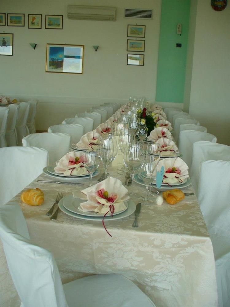 Hotel Ristorante Il Grillo Acquaviva Picena Luaran gambar
