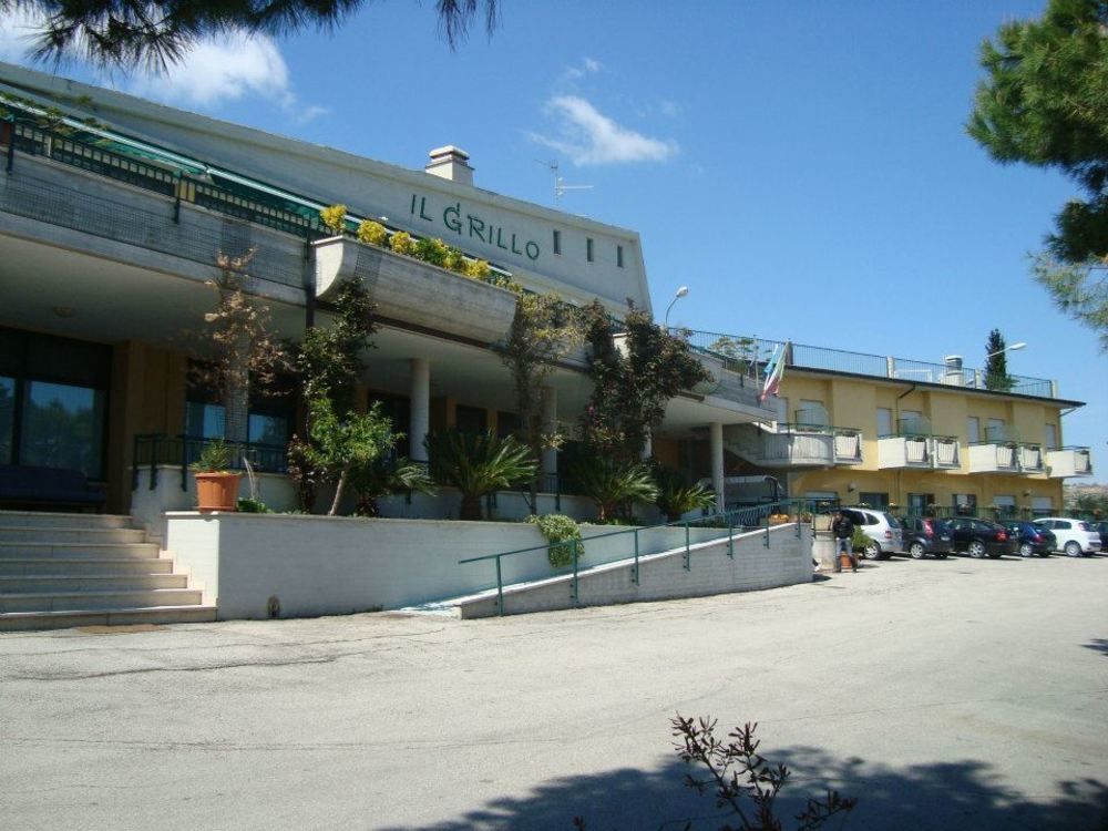 Hotel Ristorante Il Grillo Acquaviva Picena Luaran gambar