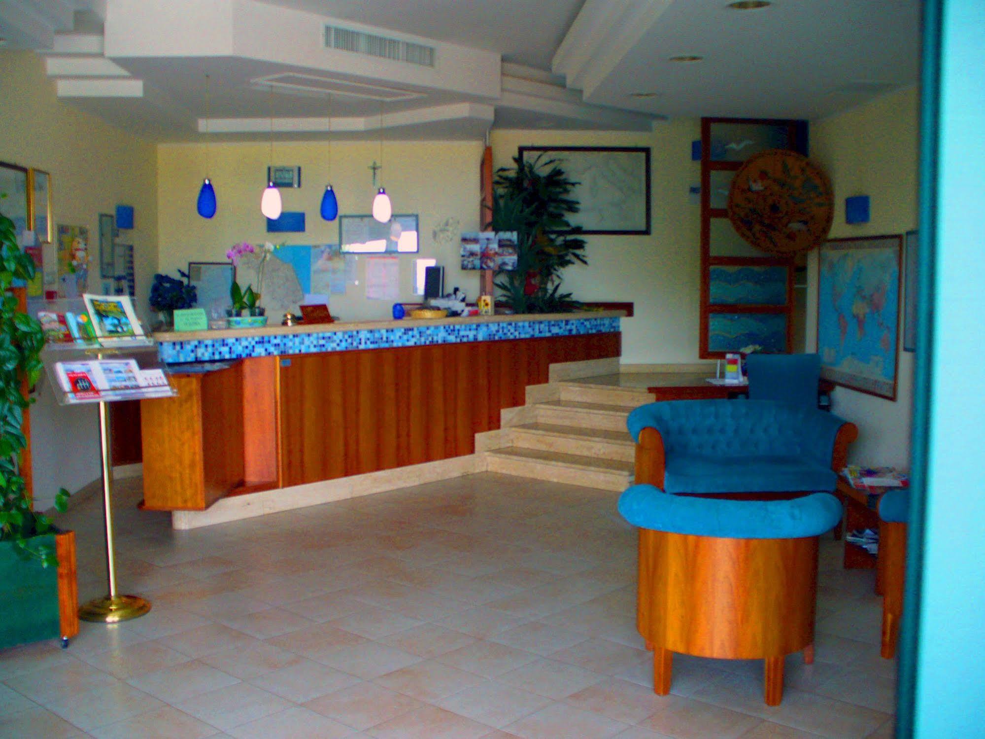 Hotel Ristorante Il Grillo Acquaviva Picena Luaran gambar
